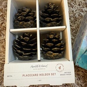 Hearth & Hand Pinecone Placecard Holder Set-8 total pinecones